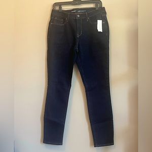 Old Navy Mid-rise Curvy Jeans Size 8